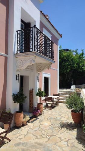 Argalasti Hotel | Αρχοντικό Ταξίμι (Μουντζουρίδη)