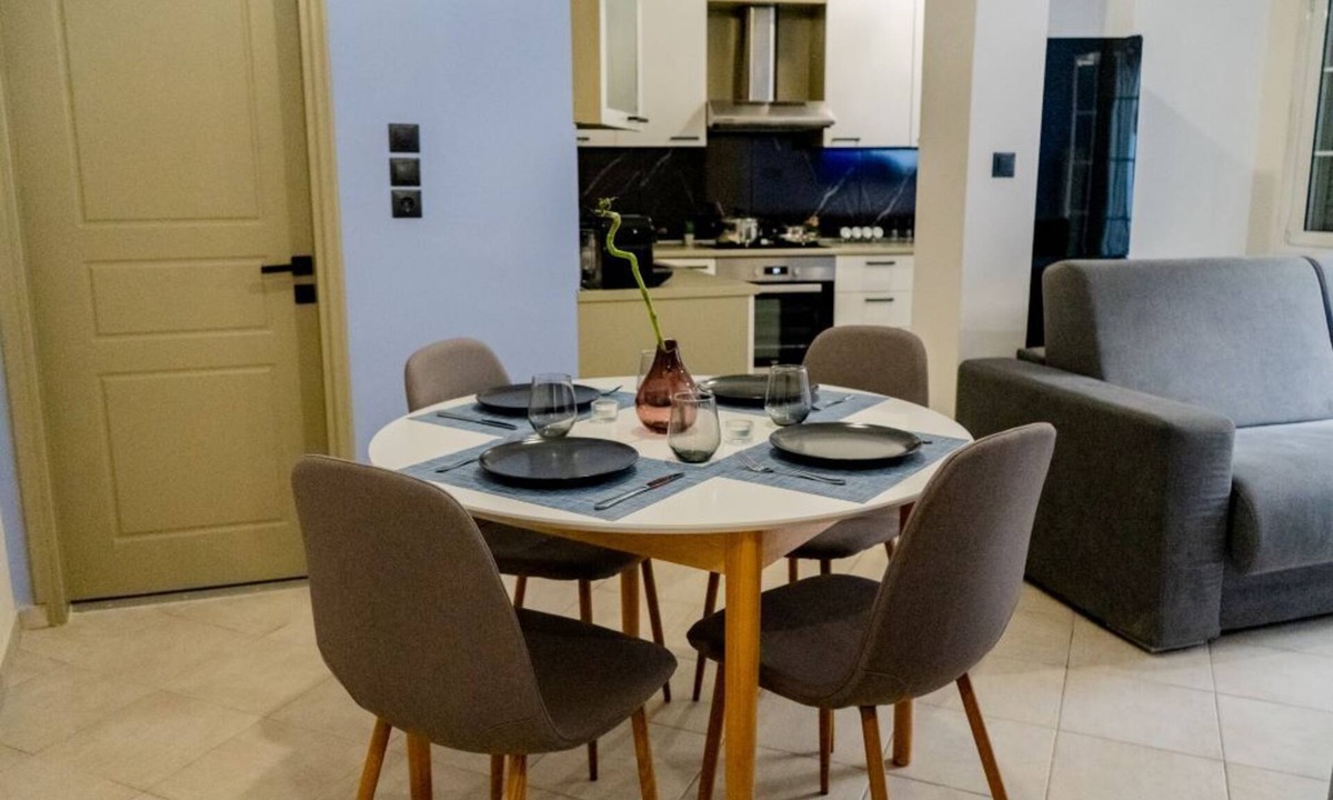 Ioannina Town Centre Apartment | Μοντέρνο Σπίτι στην καρδιά του κάστρου Ιωαννίνων