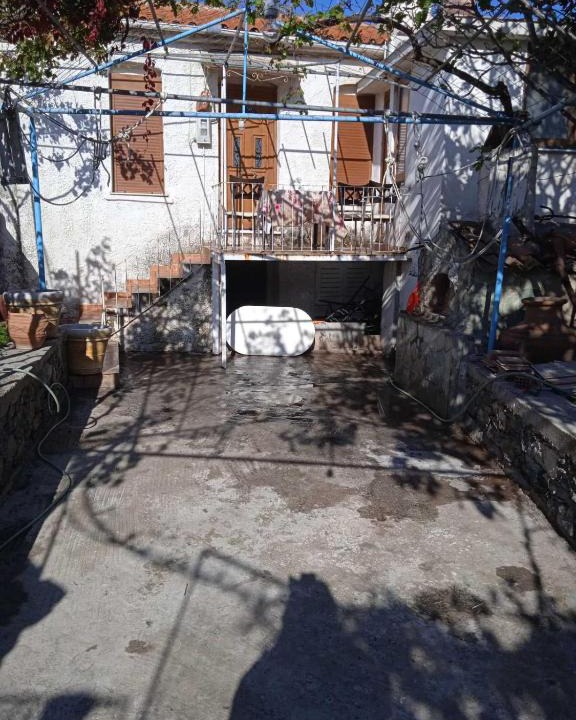 Plomari House | ΠΑΡΑΔΟΣΗ