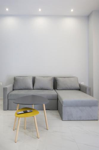 Stavroupoli Apartment | #1 Ioanna Apartments