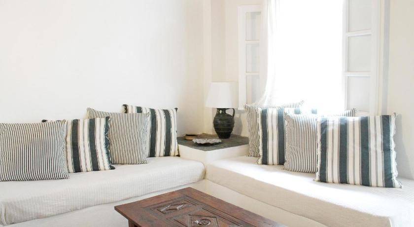 Fanari House | 100 m² House ∙ 1 bedroom ∙ 4 guests