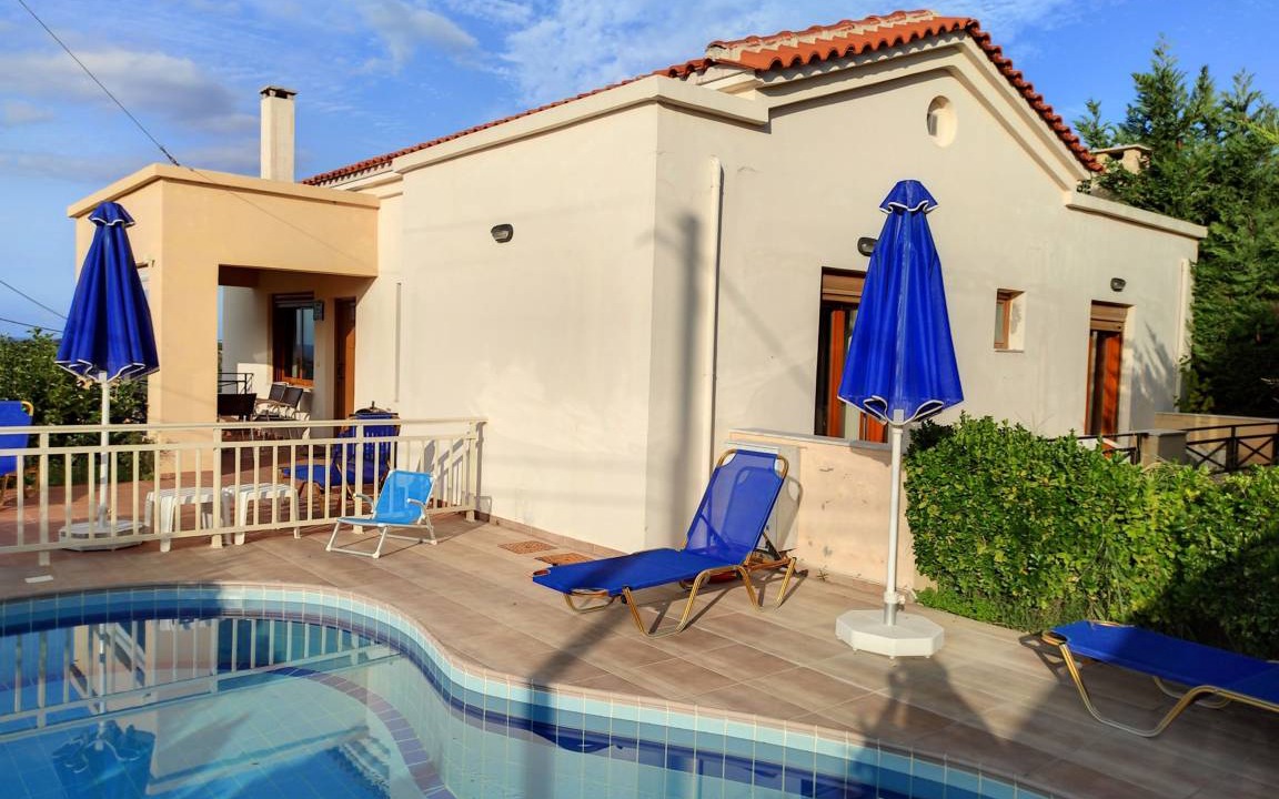 Houdetsi Villa | 100 m² Villa ∙ 3 bedrooms ∙ 6 guests