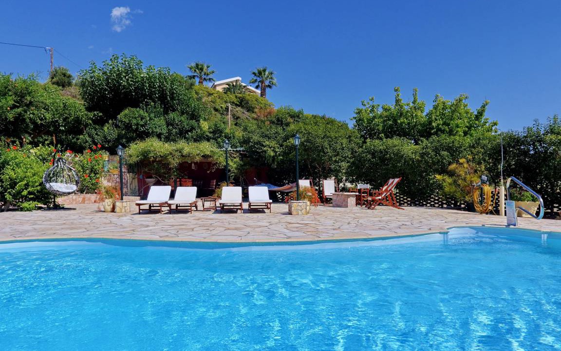 Leivathos Villa | 108 m² Villa ∙ 3 bedrooms ∙ 7 guests