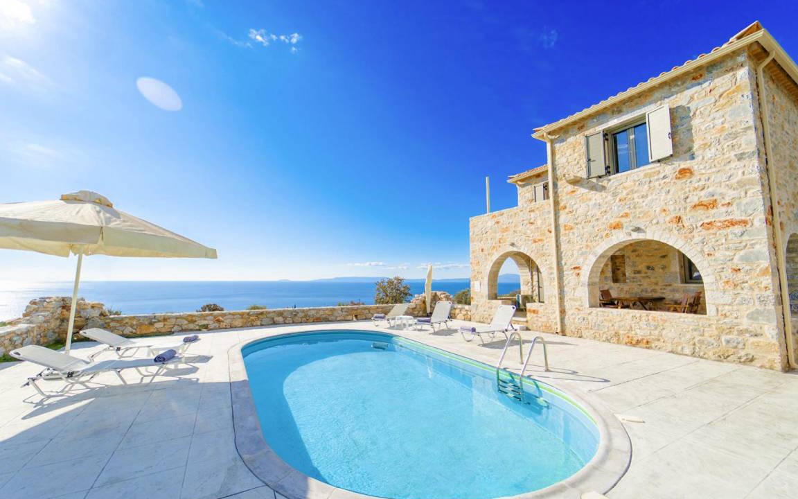Lefktron Villa | 115 m² Villa ∙ 2 bedrooms ∙ 5 guests