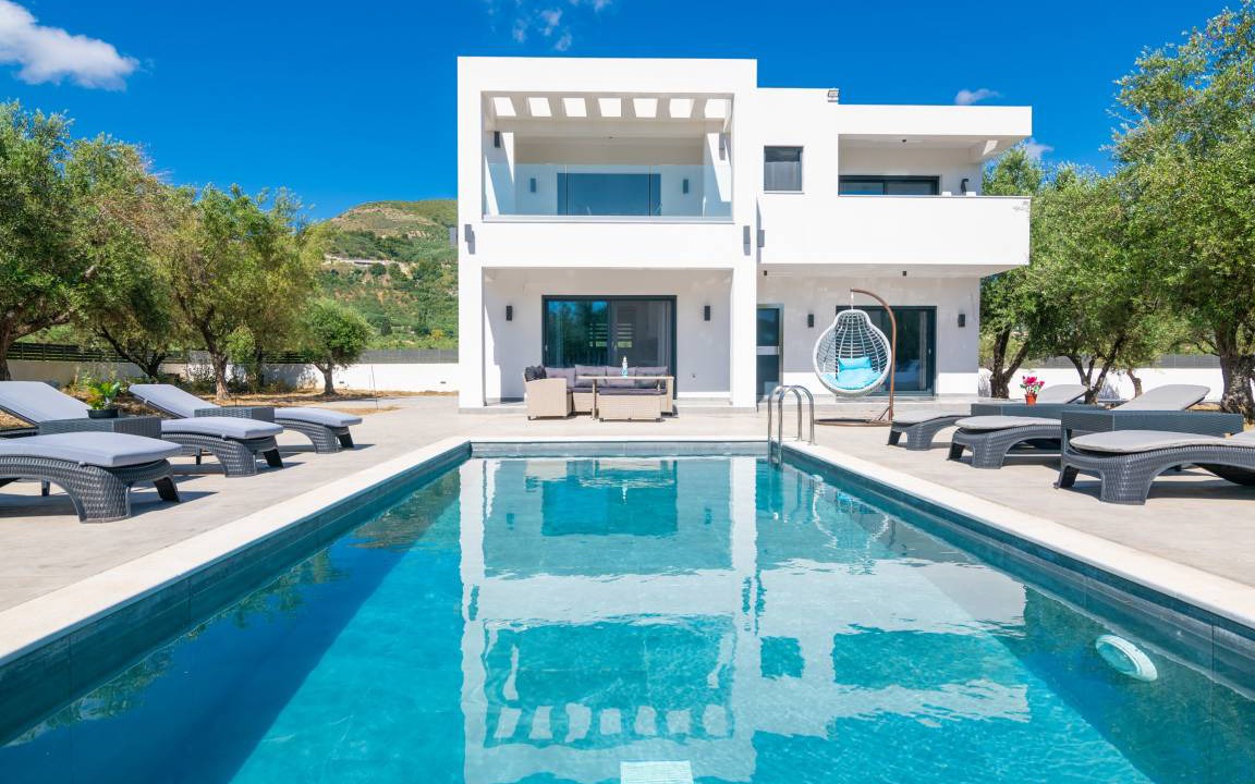 Pantokratoras Villa | 115 m² Villa ∙ 4 bedrooms ∙ 8 guests