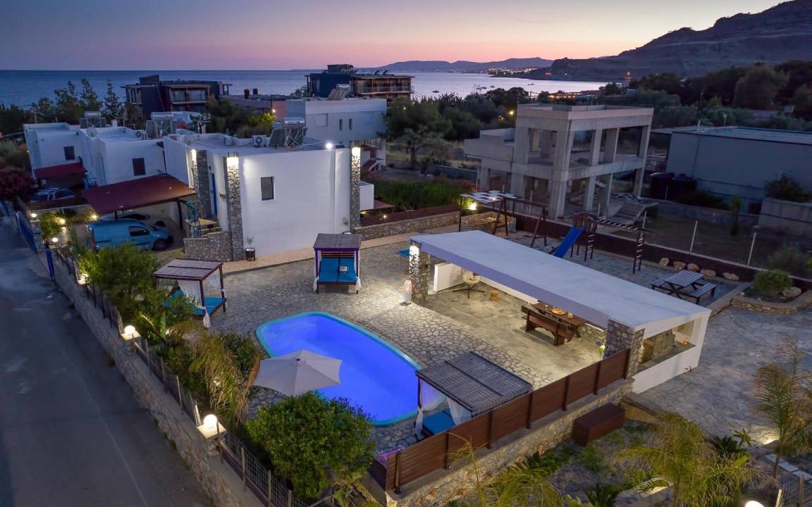 Lardos House | 120 m² House ∙ 4 bedrooms ∙ 8 guests