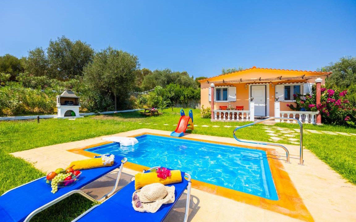 Spartia Villa | 120 m² Villa ∙ 2 bedrooms ∙ 4 guests