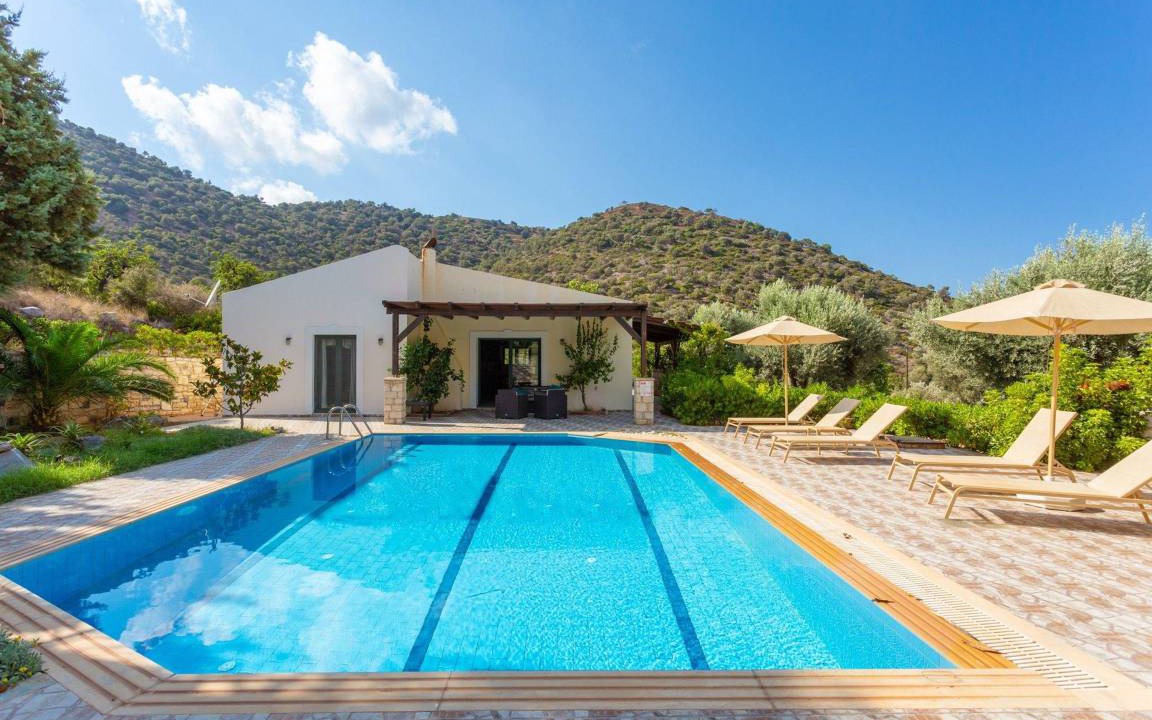 Vlichada Villa | 135 m² Villa ∙ 2 bedrooms ∙ 5 guests
