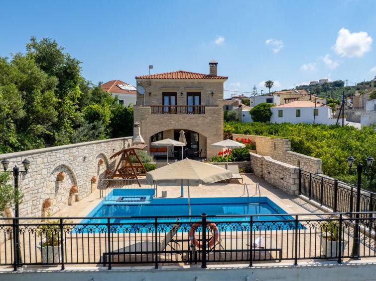 Asteri House | 140 m² House ∙ 3 bedrooms ∙ 6 guests