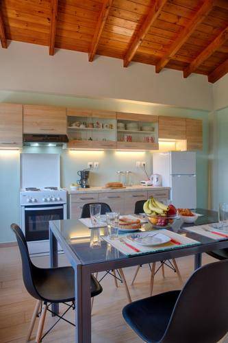 Pelekas Villa | 140 m² Villa ∙ 2 bedrooms ∙ 6 guests