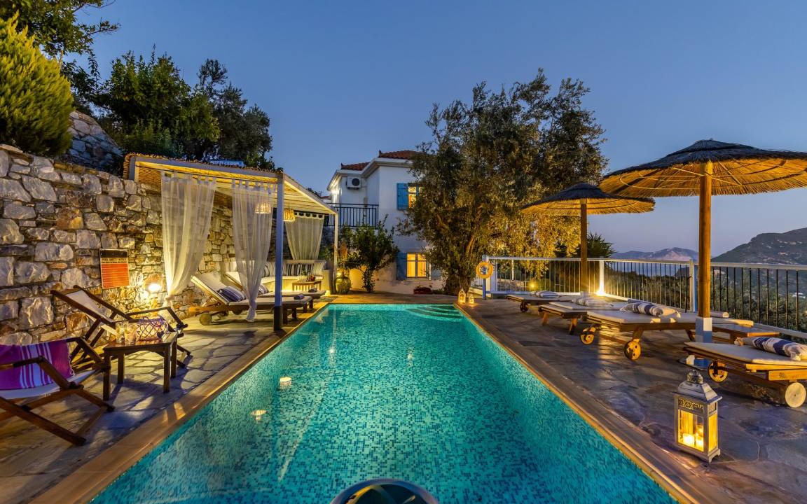 Skopelos Villa | 145 m² Villa ∙ 3 bedrooms ∙ 6 guests