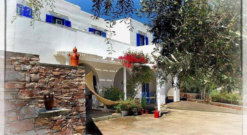 Platis Gialos Bed & Breakfast | 18 m² Bed and breakfast ∙ 2 bedrooms ∙ 5 guests