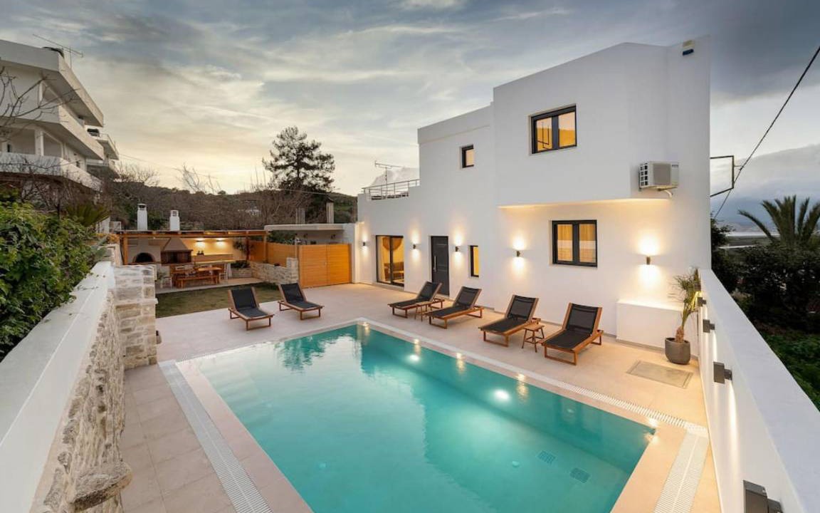 Kamilari Villa | 180 m² Villa ∙ 4 bedrooms ∙ 8 guests