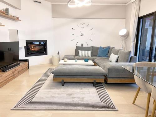 Pylaia-Chortiatis Apartment | 2 Bedroom Family Apartment II
