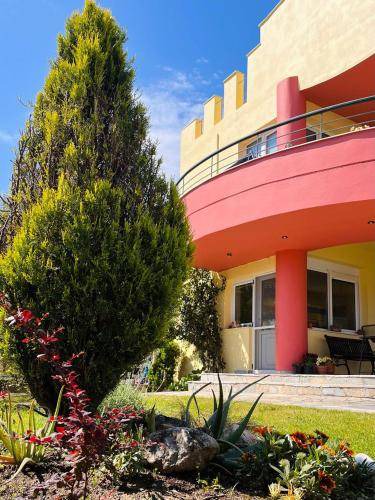Agiokampos House | 200 m² House ∙ 3 bedrooms ∙ 10 guests