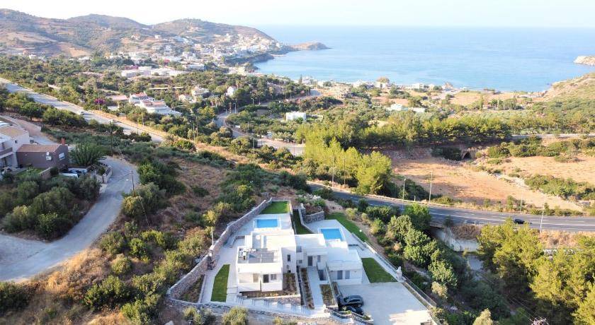 Vlichada Resort | 200 m² Resort ∙ 3 bedrooms ∙ 6 guests