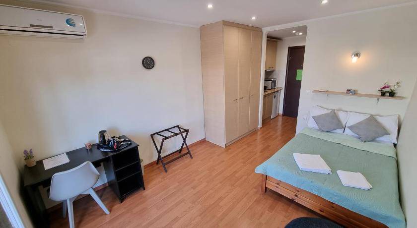 Katerini Apartment | 25 m² Serviced apartment ∙ 3 guests