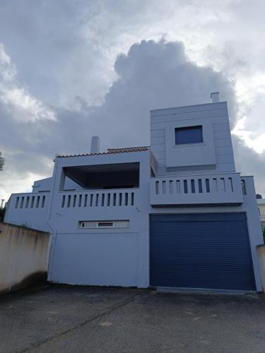Chios Apartment | 280 Chios Maisonette