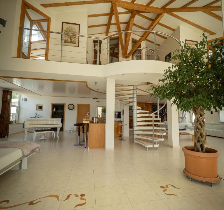 Rorbas Villa | 280m2 Luxus Loft Atrium-X 60m2 Terrasse