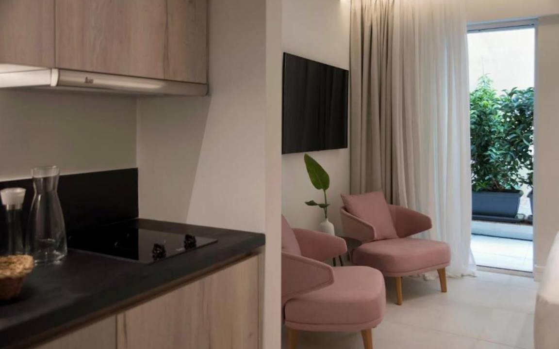 Glyfada Apartment | 30 m² Apartment ∙ 2 guests