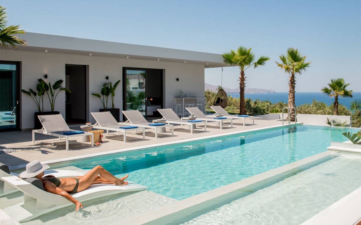 Kounoupitsa Villa | 300 m² Villa ∙ 6 bedrooms ∙ 14 guests