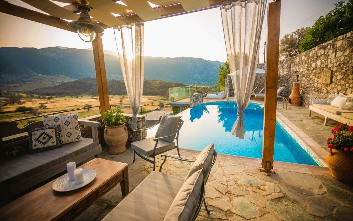 Goni House | 320 m² House ∙ 6 bedrooms ∙ 15 guests