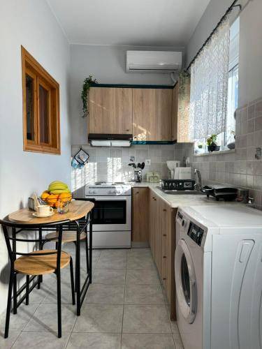 Petaloudes Apartment | 35 m² Apartment ∙ 1 bedroom ∙ 2 guests