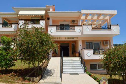Chrisi Ammoudia Apartment | 38 m² Serviced apartment ∙ 2 bedrooms ∙ 5 guests