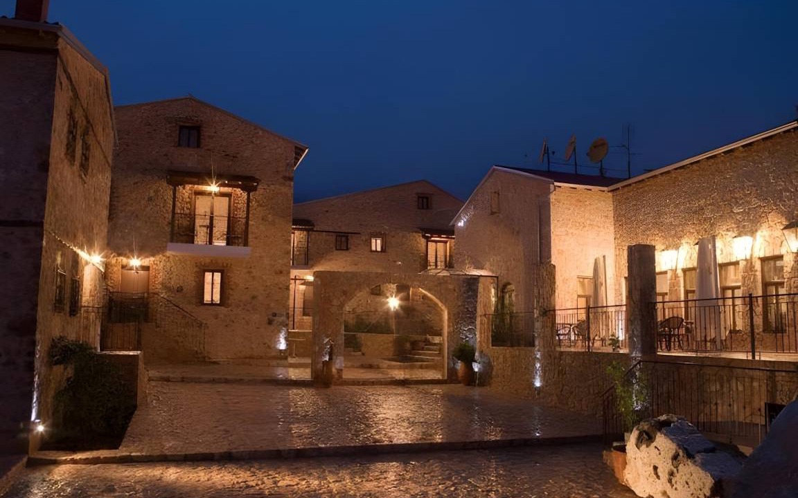 Florina Hotel | 45 m² Hotel ∙ 4 guests