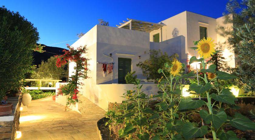 Platis Gialos Apartment | 50 m² Serviced apartment ∙ 2 bedrooms ∙ 127 guests