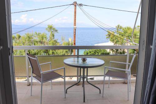 Paralia Porovitsis Apartment | 55 m² Apartment ∙ 1 bedroom ∙ 6 guests