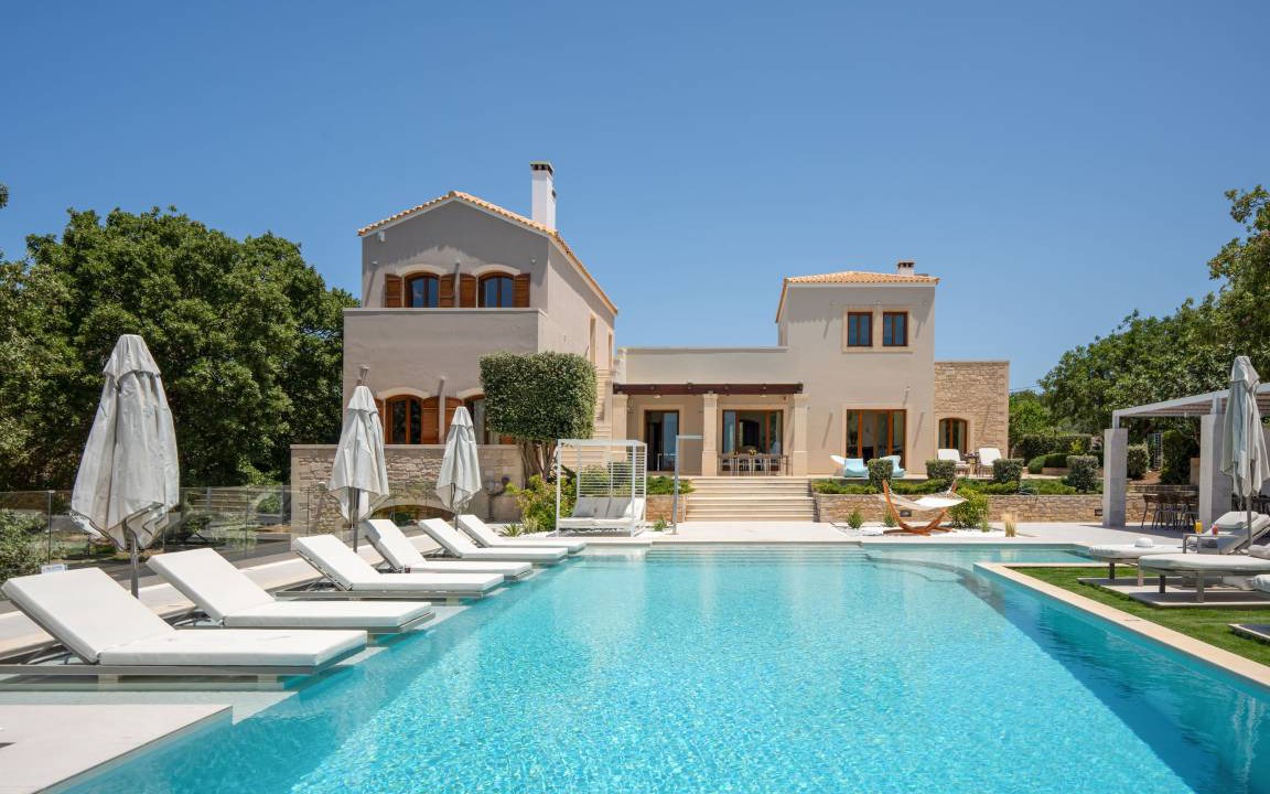 Atsipópoulon Villa | 600 m² Villa ∙ 7 bedrooms ∙ 16 guests