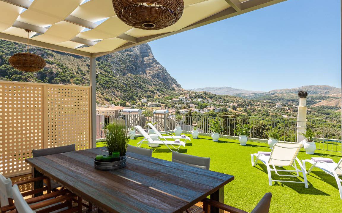 Spilion House | 75 m² House ∙ 2 bedrooms ∙ 6 guests