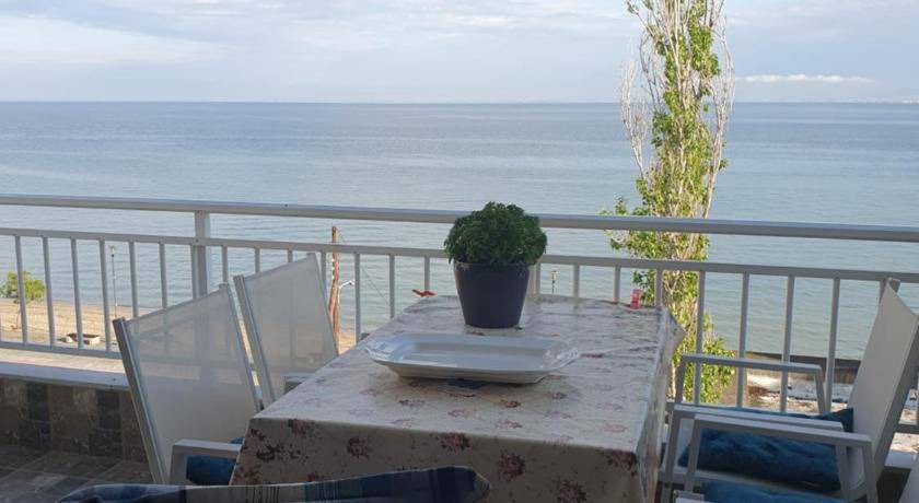 Neoi Epivates Apartment | 80 m² Apartment ∙ 2 bedrooms ∙ 6 guests