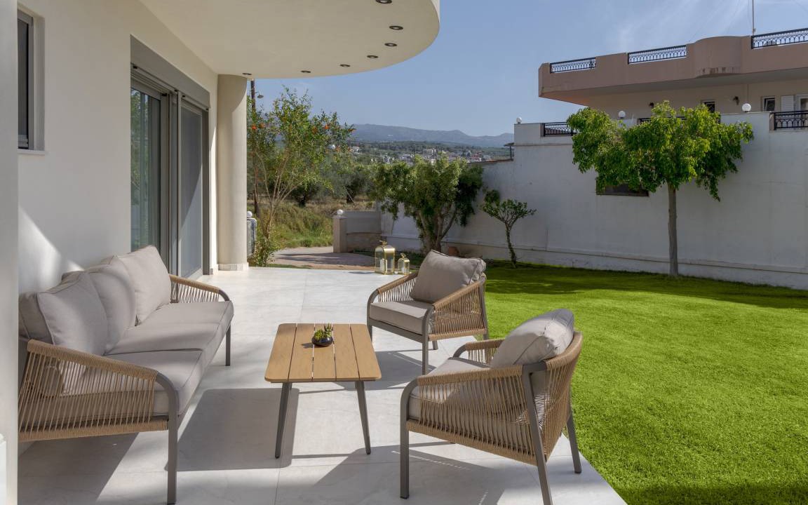 Perama House | 90 m² House ∙ 2 bedrooms ∙ 5 guests