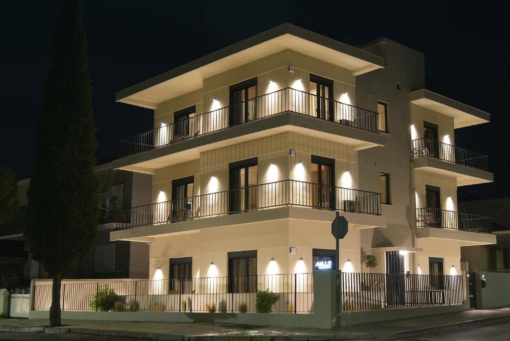 Markopoulon Apartment | Aellō luxury apartments