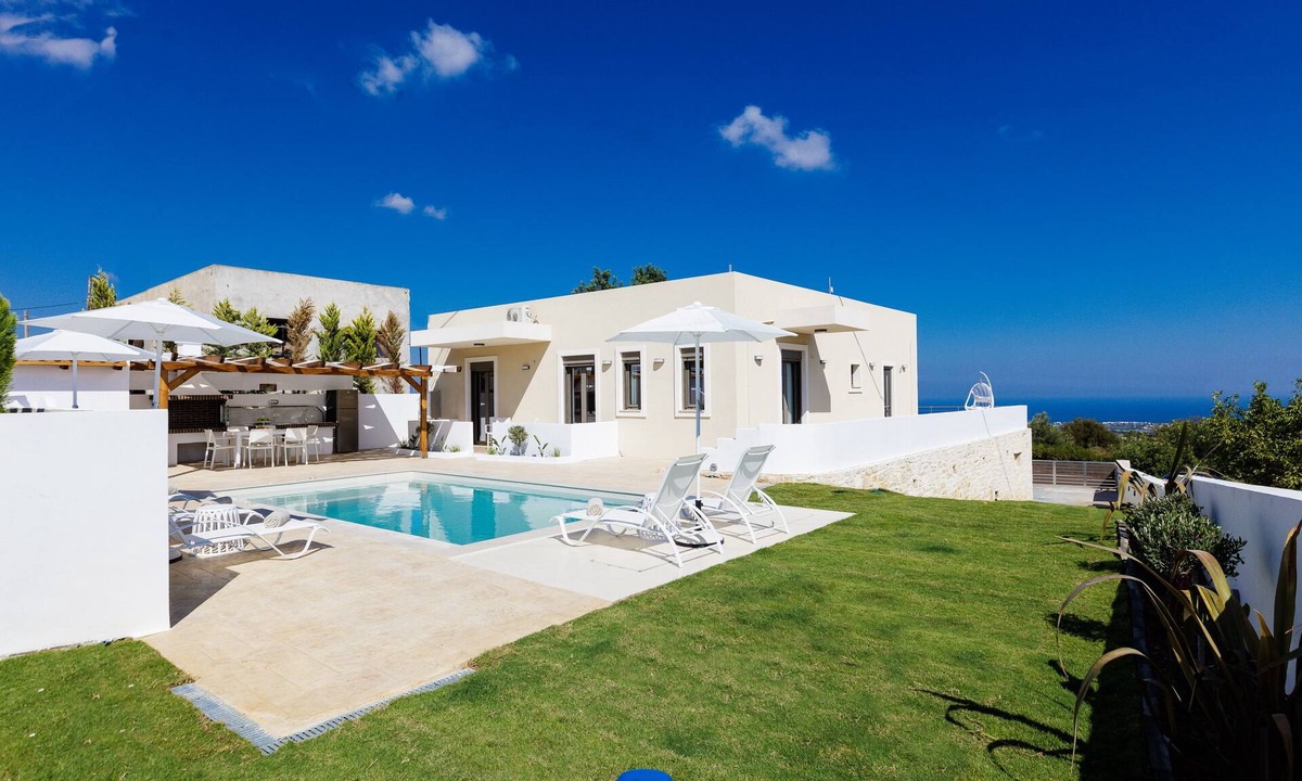 Pikris Villa | Aerin Villa, Sublime Sanctuary with Ocean Views & Captivating Surroundings