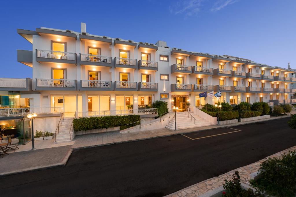 Paralia Porovitsis Hotel | Akrata Beach Hotel