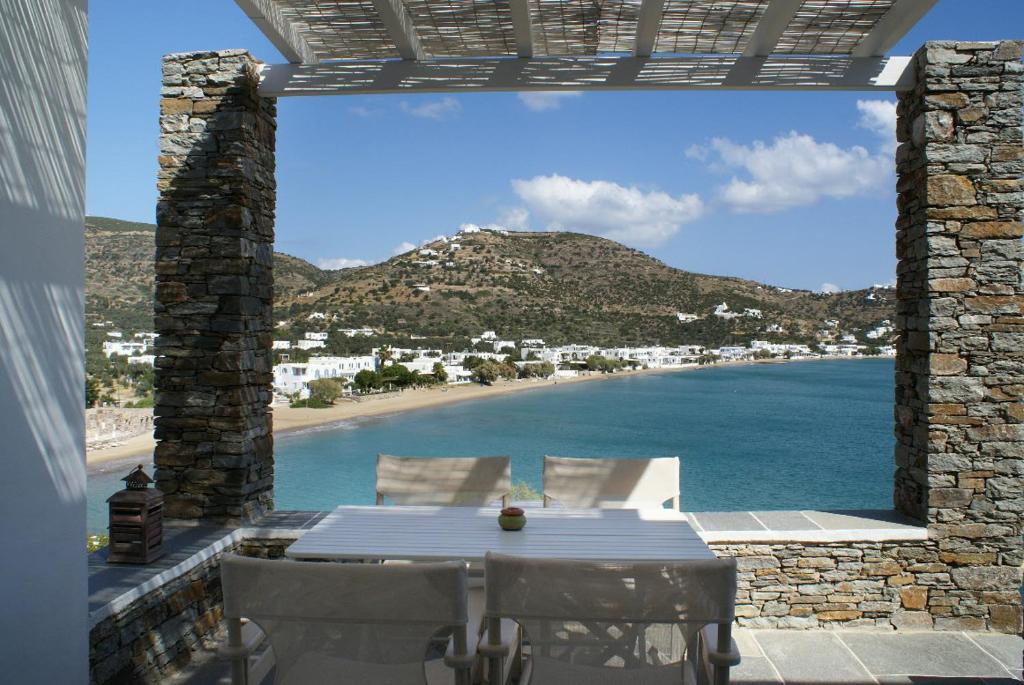 Platis Gialos House | Akrotiraki Apartments