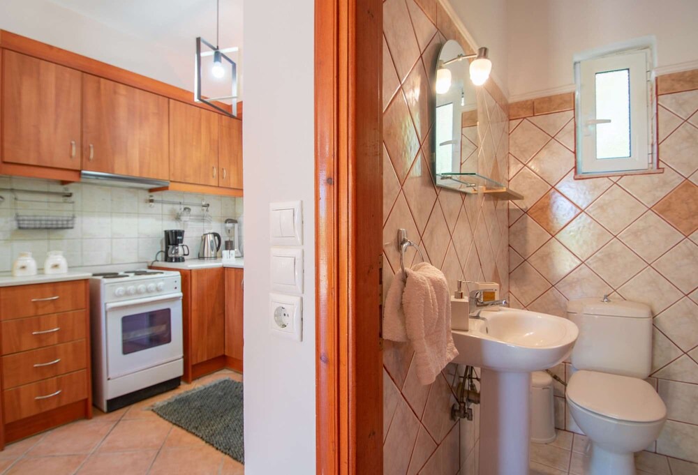 Xirokastello Apartment | Alavastros maisonette