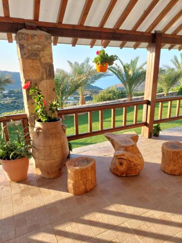 Pefki Apartment | Anemomylos House
