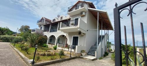 Sidari Apartment | Antzela Apartments