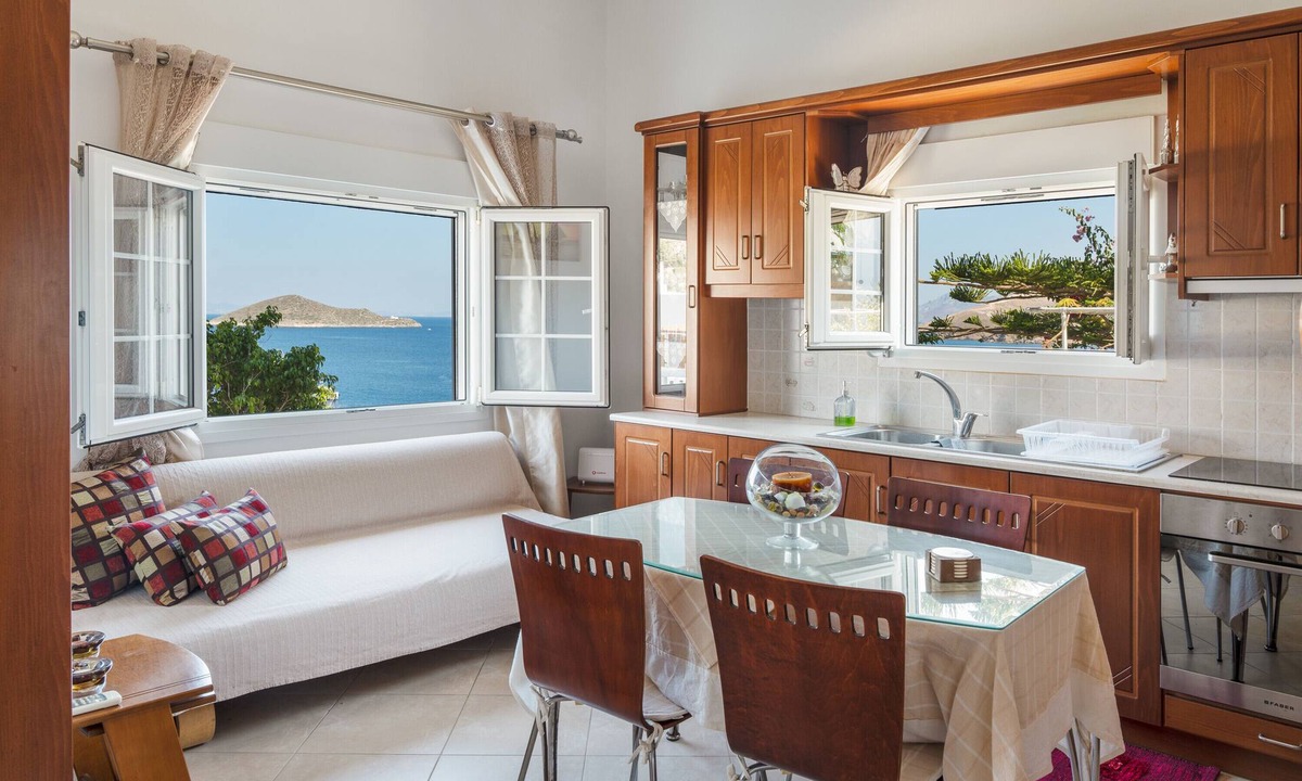 Leros Apartment | Apartment "Anna House" with Sea View, Garden & Wi-Fi