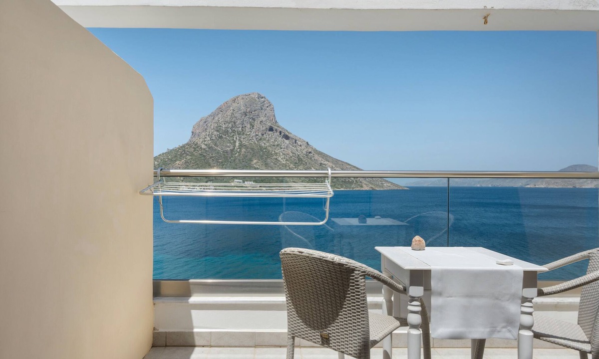 Massouri Apartment | Apartment 'Eros Sea View' with Private Terrace, Wi-Fi and Air Conditioning
