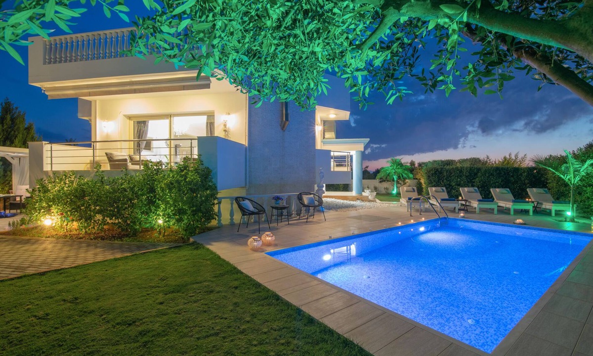 Hersonissos Centre Villa | Aphrodite luxury villa Hersonissos