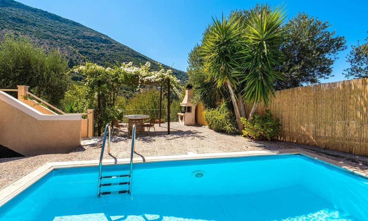 Vathy Villa | Arethusa Cottage - One Bedroom Villa, Sleeps 2