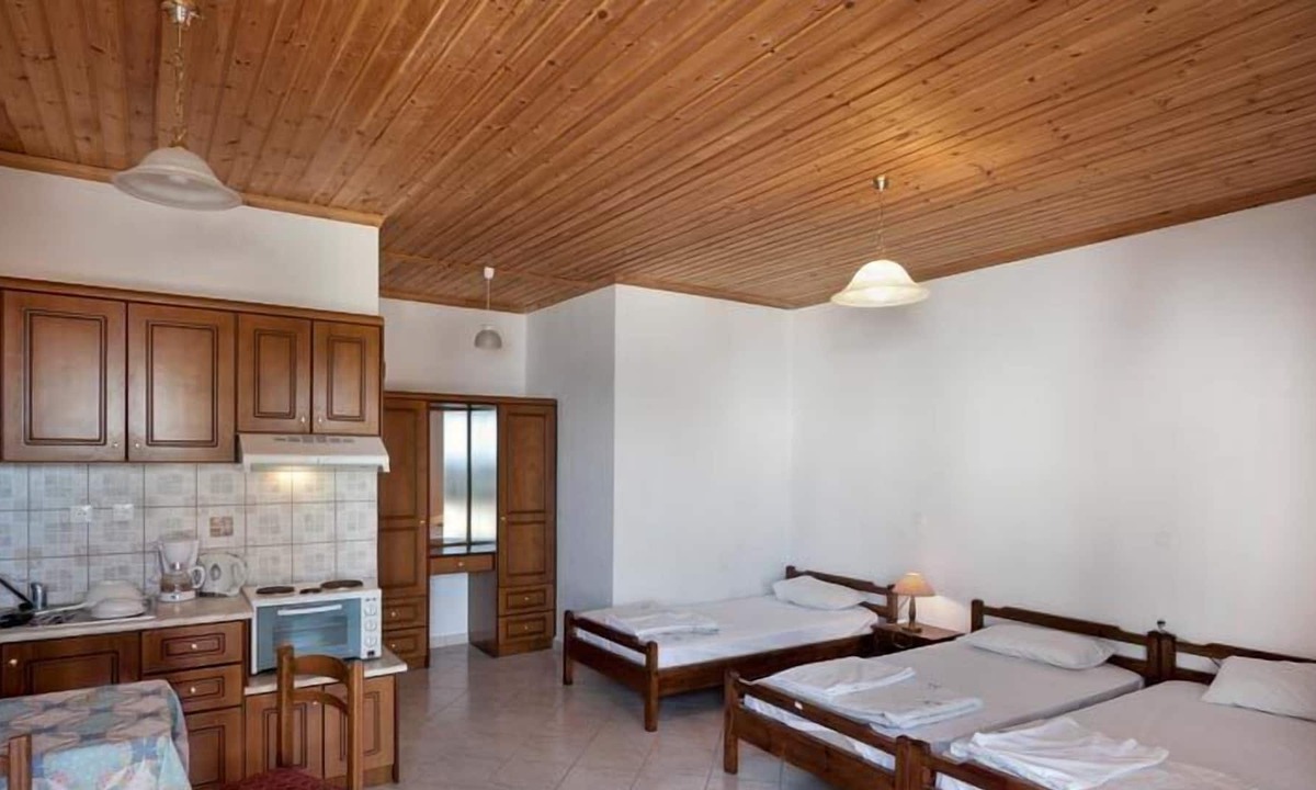 Agios Georgios Pagon Apartment | Arista Studio 3 - 50m from the beach - Agios Georgios Pagi
