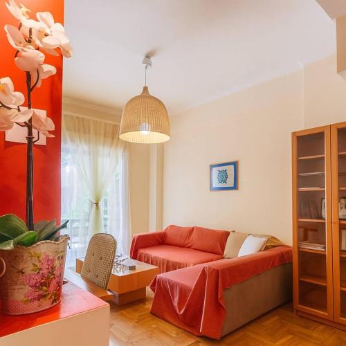 Goudi Apartment | Athens Strawberry Hideaway - City Cozy Gem