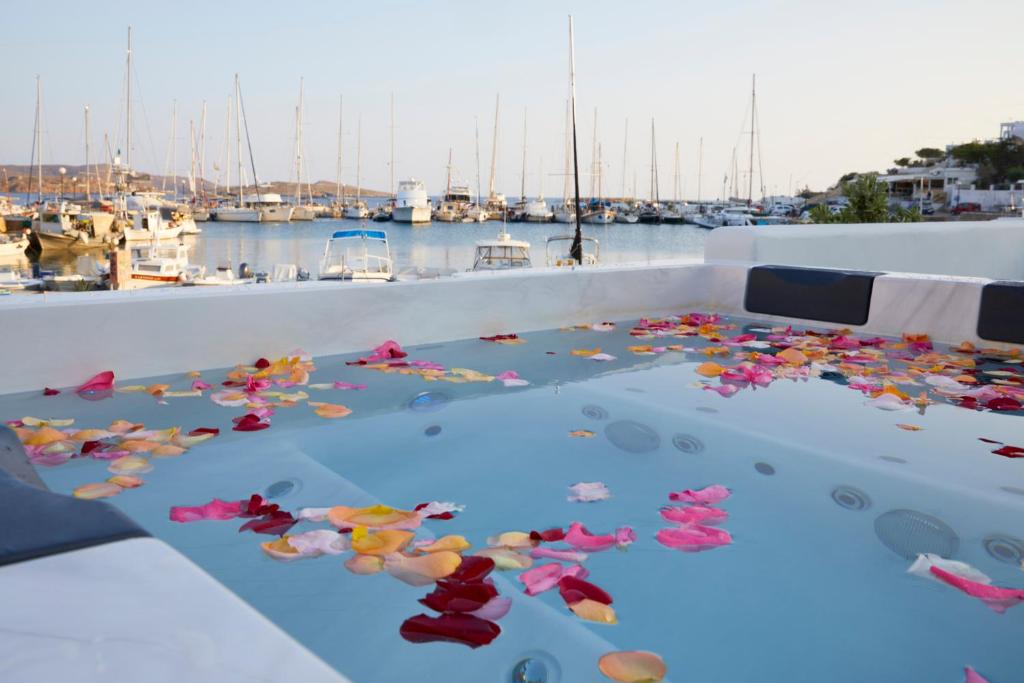 Finikas Apartment | Azura Aqua Foinikas