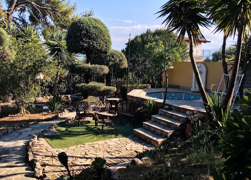 Karavomilos Hotel | Bay Holiday Hotel & Spa